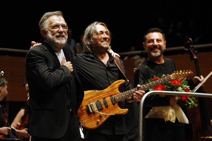 EGE’DE SENFONİK ANADOLU ROCK RÜZGÂRI ESECEK!