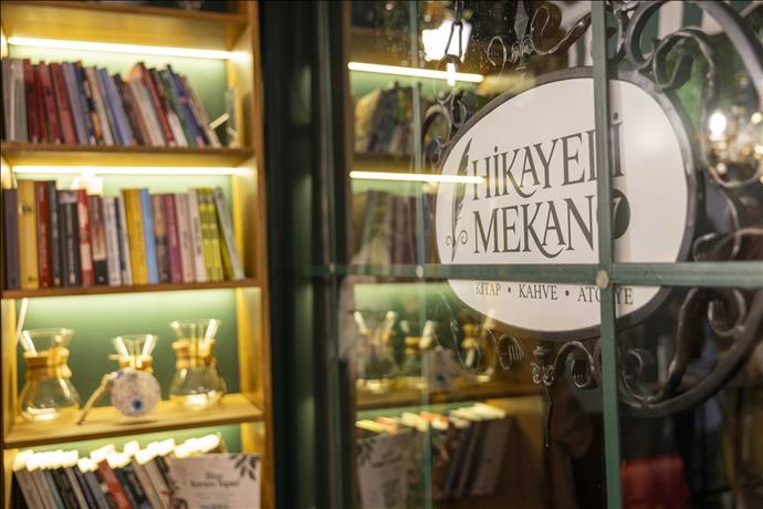 İstanbul'da Yepyeni Bir Hikâye Başladı! 