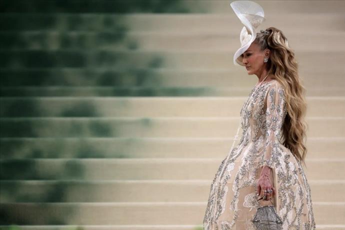 İlham Dolu Met Gala Gecesinde Moda ve Sanat Buluştu