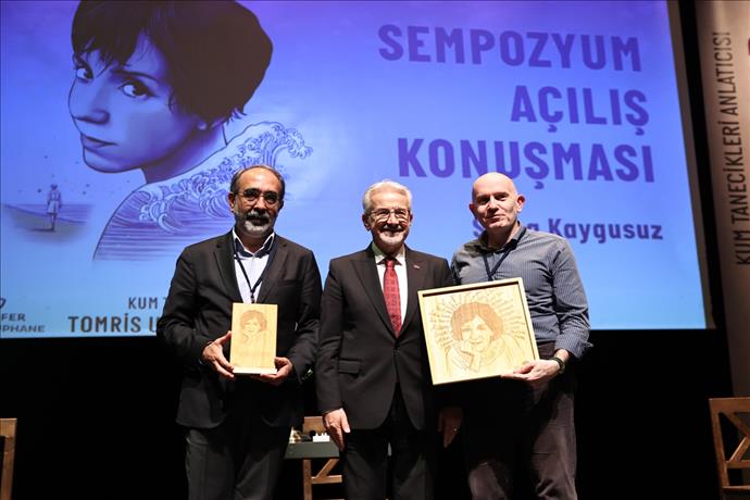 “Kum Tanecikleri Anlatıcısı:Tomris Uyar Sempozyumu” Başladı  