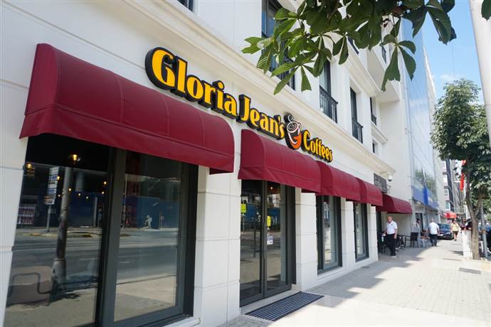 Gloria Jean’s Coffees Karaköy şubesi açıldı