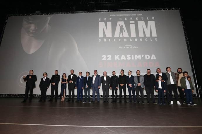 Cep Herkülü: Naim Süleymanoğlu filminin galası yapıldı