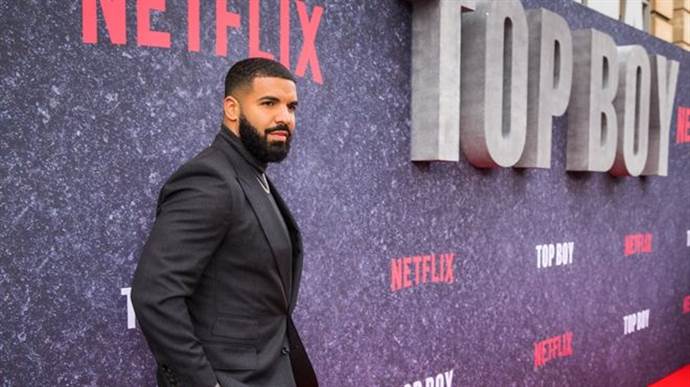 Rapçi Drake sevdiği dizi bitmesin diye yapımcı oldu