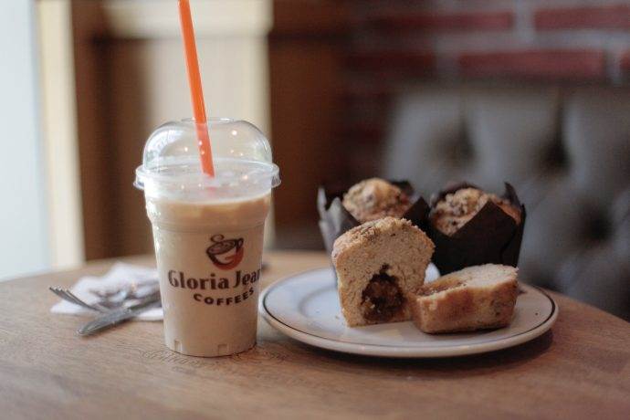 Gloria Jean’s Coffees'in iki yeni lezzeti: Elmalı Muffin ve Mozarellalı Sandviç