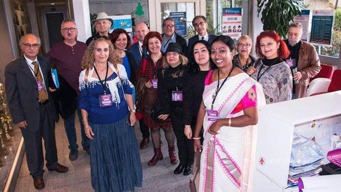 Dünyanın şair kadınlar için İstanbul'da buluştu