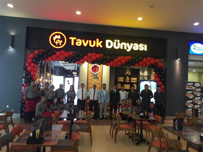 Tavuk Dünyası, yeni şubesini Tokat’taki Novada AVM’de açtı