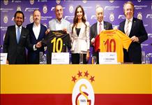 Galatasaray’ın forma sırt sponsoru Magdeburger Sigorta oldu